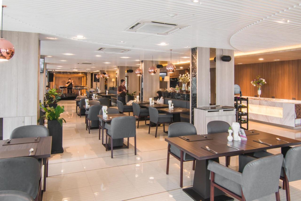 Pacific Park Hotel Si Racha Exterior photo